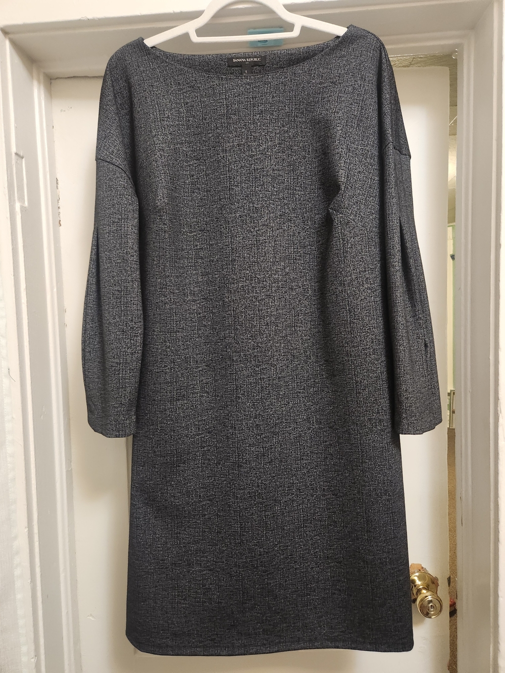 Banana Republic Gray Boatneck Box Pleat Shift Dress Size L Like New